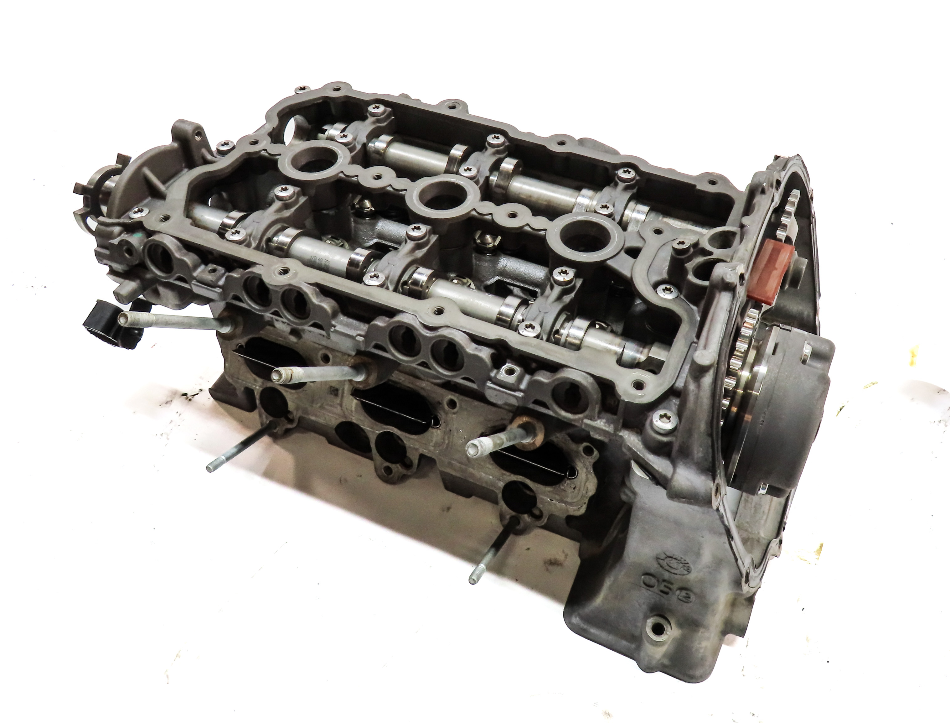 2013-2015 AUDI Q7 (4L) 3.0L SUPERCHARGED ENGINE RIGHT CYLINDER HEAD — exact item pictured